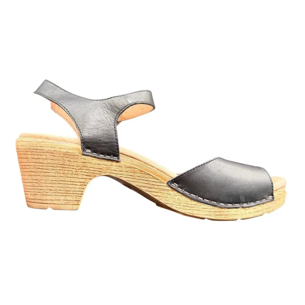Dansko Leather Heeled Sandals Black Ankle Strap EU 38 US 7.5-8 Comfort
